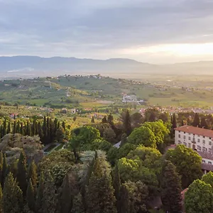 La Fattoria Di Capezzana , Carmignano Italy