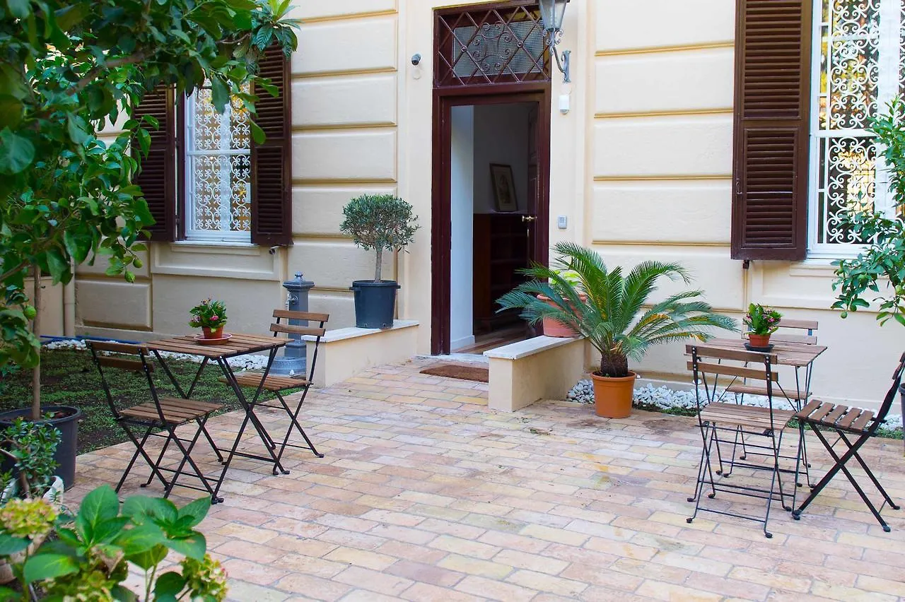 B&B Domus Aurea Rome 0*,  Italië